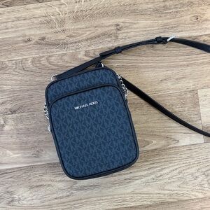 Michael Kors crossbody